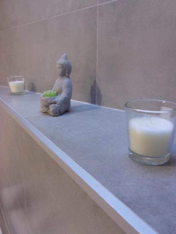 Le Bourget - Suite Romantique Narbonne Ngoại thất bức ảnh